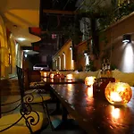 семеен опера 酒店 3*