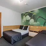 семеен опера Hotell