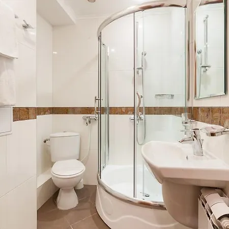 Hotel семеен опера Burgas