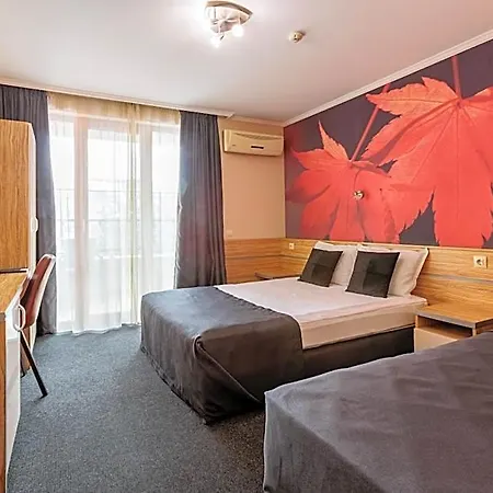 семеен опера 酒店 3*